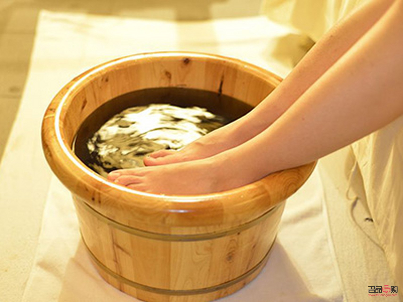 泡脚时的全身护理秘诀