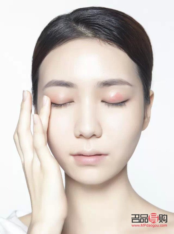 彩妆出差怎么带(彩妆出差怎么带口红) 彩妆出差怎么带(彩妆出差怎么带口红)