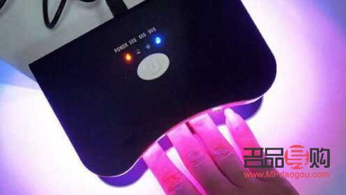 美容灯有射线吗吗(美容灯有辐射吗)