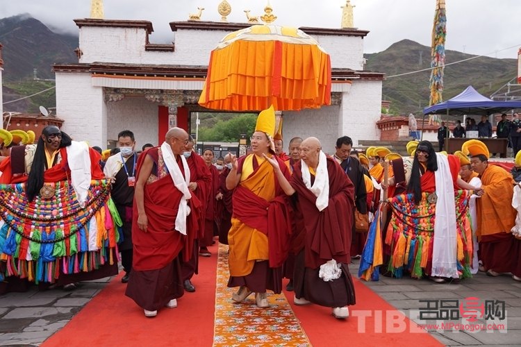 手摸护理身体乳可以吗(手摸护理身体乳可以吗女生) 手摸护理身体乳可以吗(手摸护理身体乳可以吗女生)