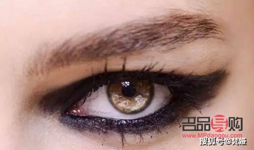 新手画眼线的绝妙技巧大揭秘 新手画眼线的绝妙技巧大揭秘