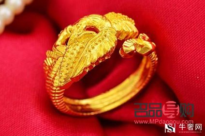 黄金戒指回收会被原来价格少多少钱(金戒指回收亏多少)