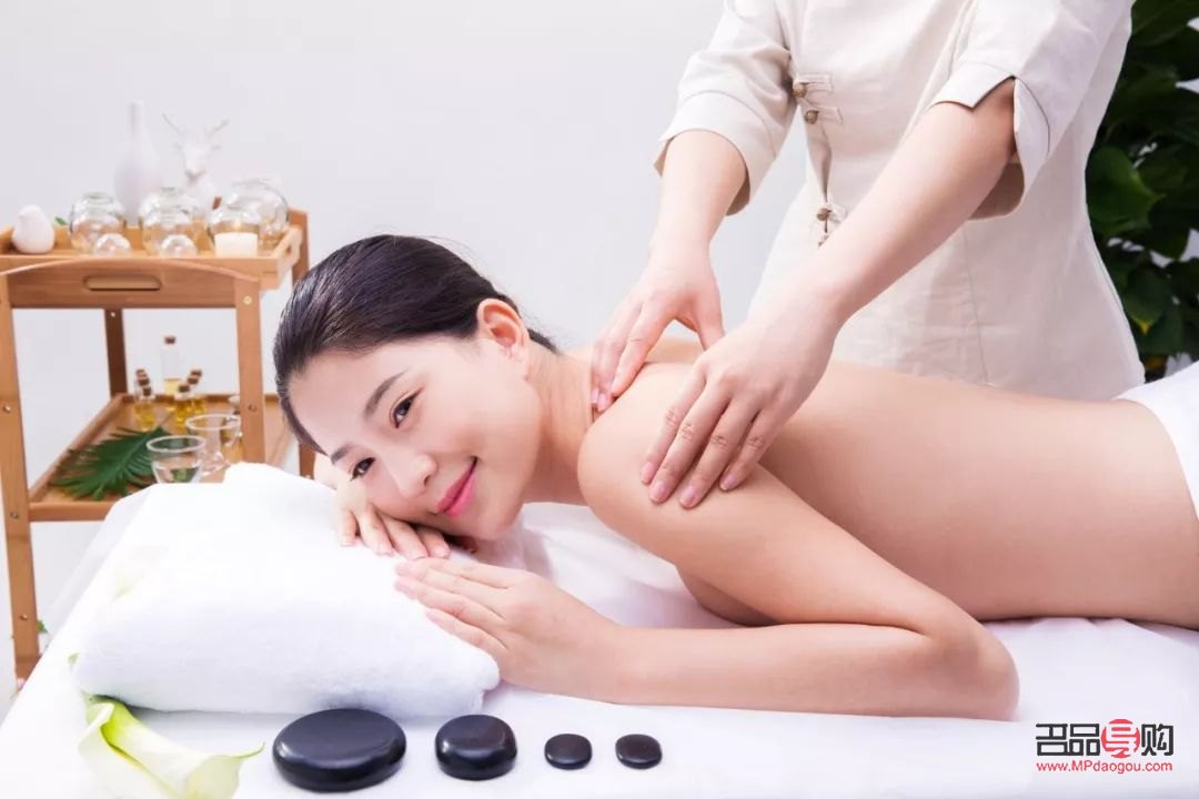 <h3>美容师是否需要进行身体护理?</h3> <h3>美容师是否需要进行身体护理?</h3>