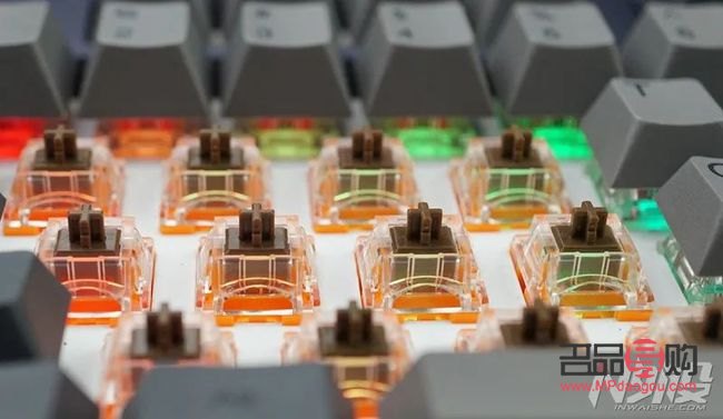 <h3>探秘上海老铺黄金店：传统与奢华的交汇点</h3>