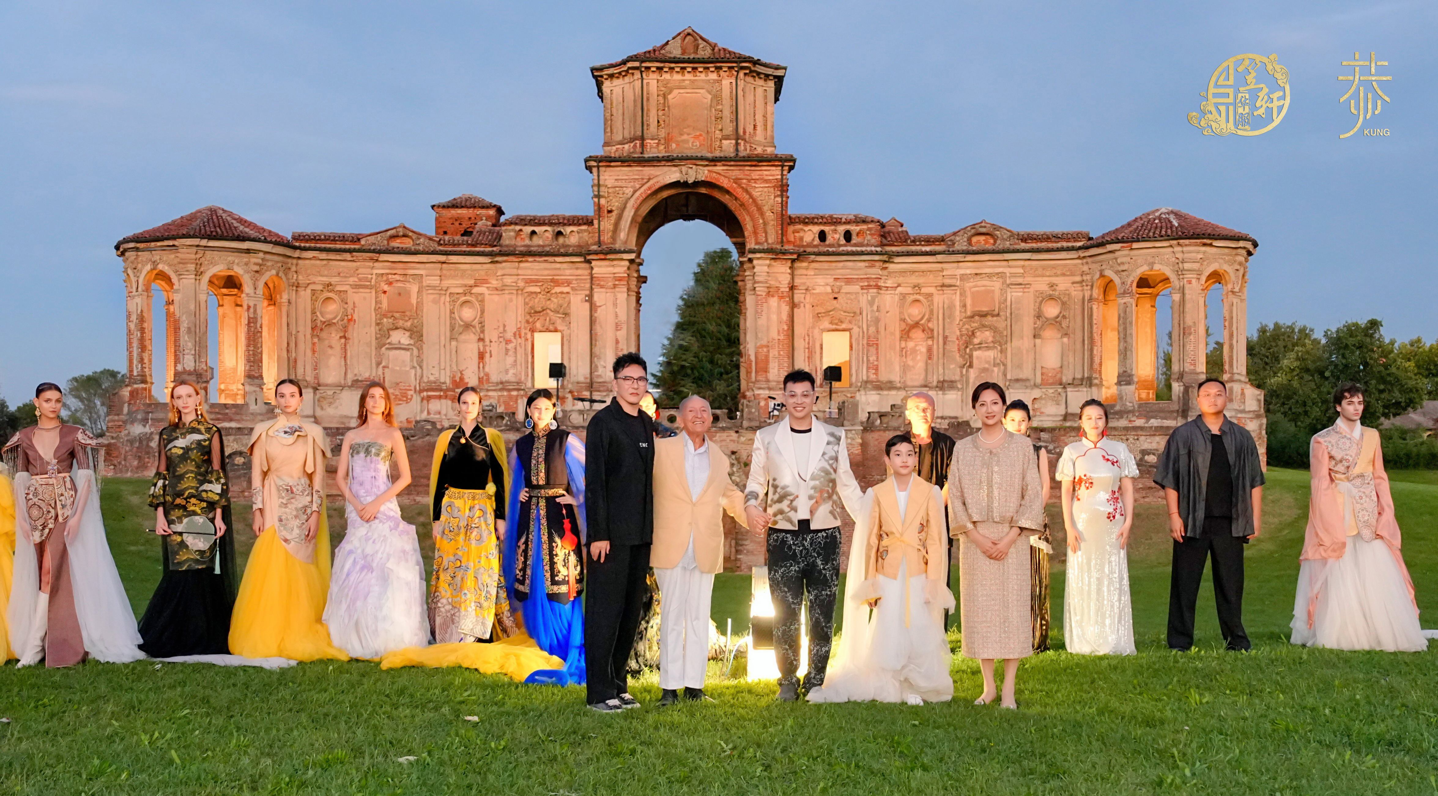 君佩黄金巴黎首秀：珠宝级工艺铸就东方黄金品牌的全球时尚里程碑