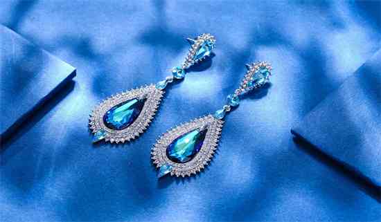 珠宝设计师收入高吗(珠宝设计师年薪百万)