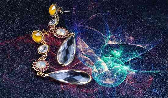 比帝王绿还贵的翡翠