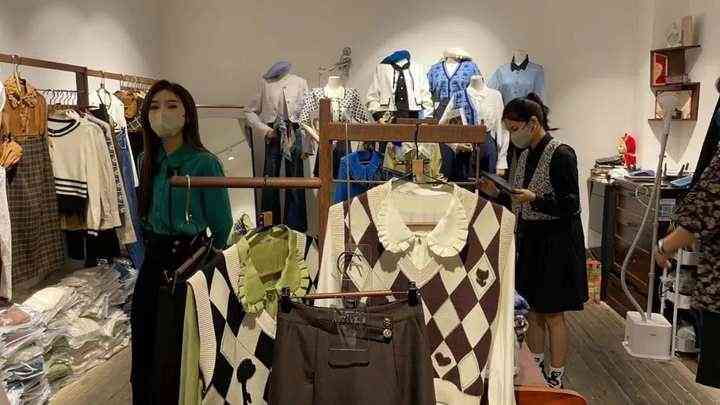 t恤秋装定制厂家