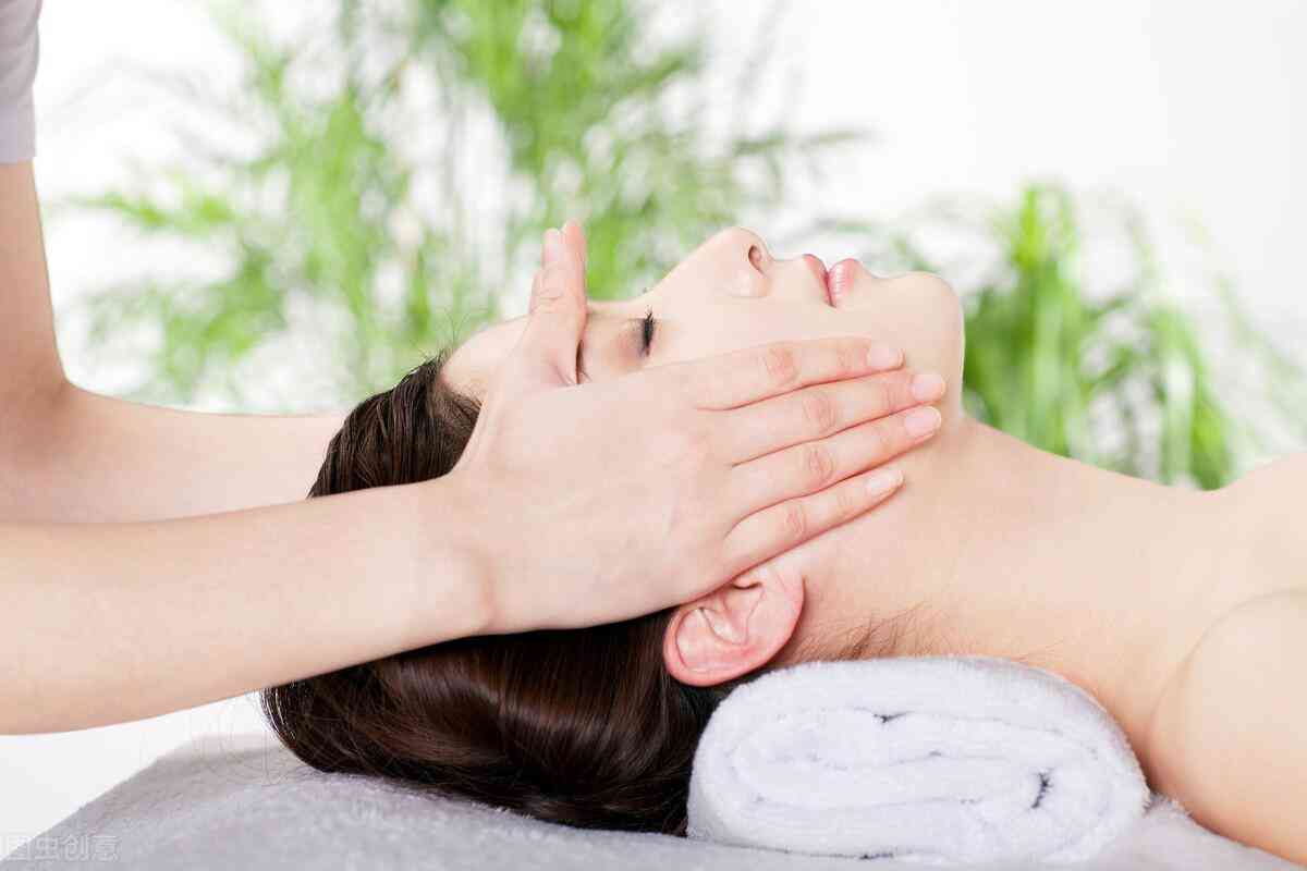 化妆品店名字大全(化妆品店名字大全英文)