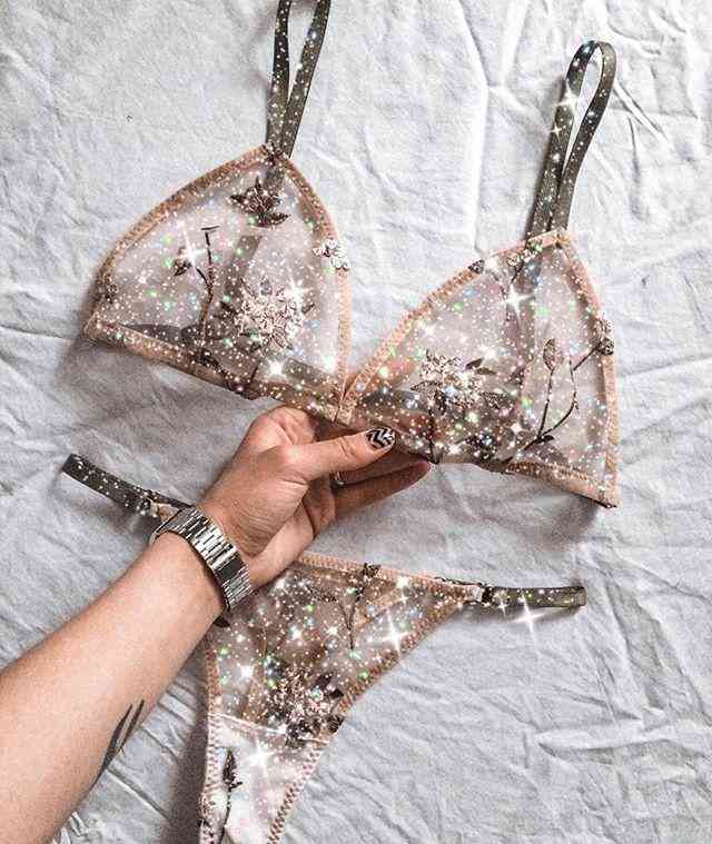 比基尼——比世界上最小的泳衣还要小