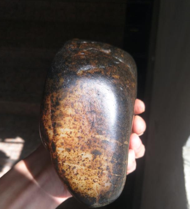 70万一克的羊脂白玉(100万元的羊脂白玉籽料)插图