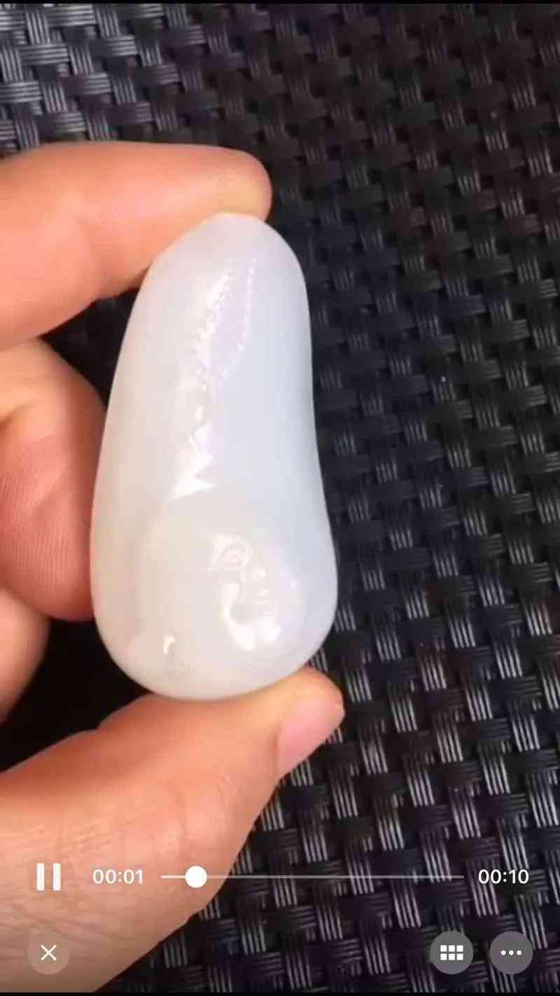 如何鉴别玉的真假(如何鉴别玉的真假图片)