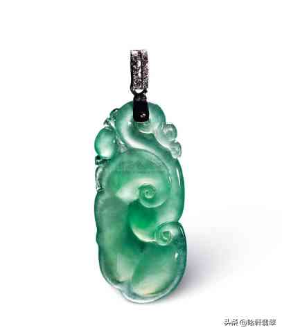 翡翠手串值钱吗(翡翠手串是不是不值钱)