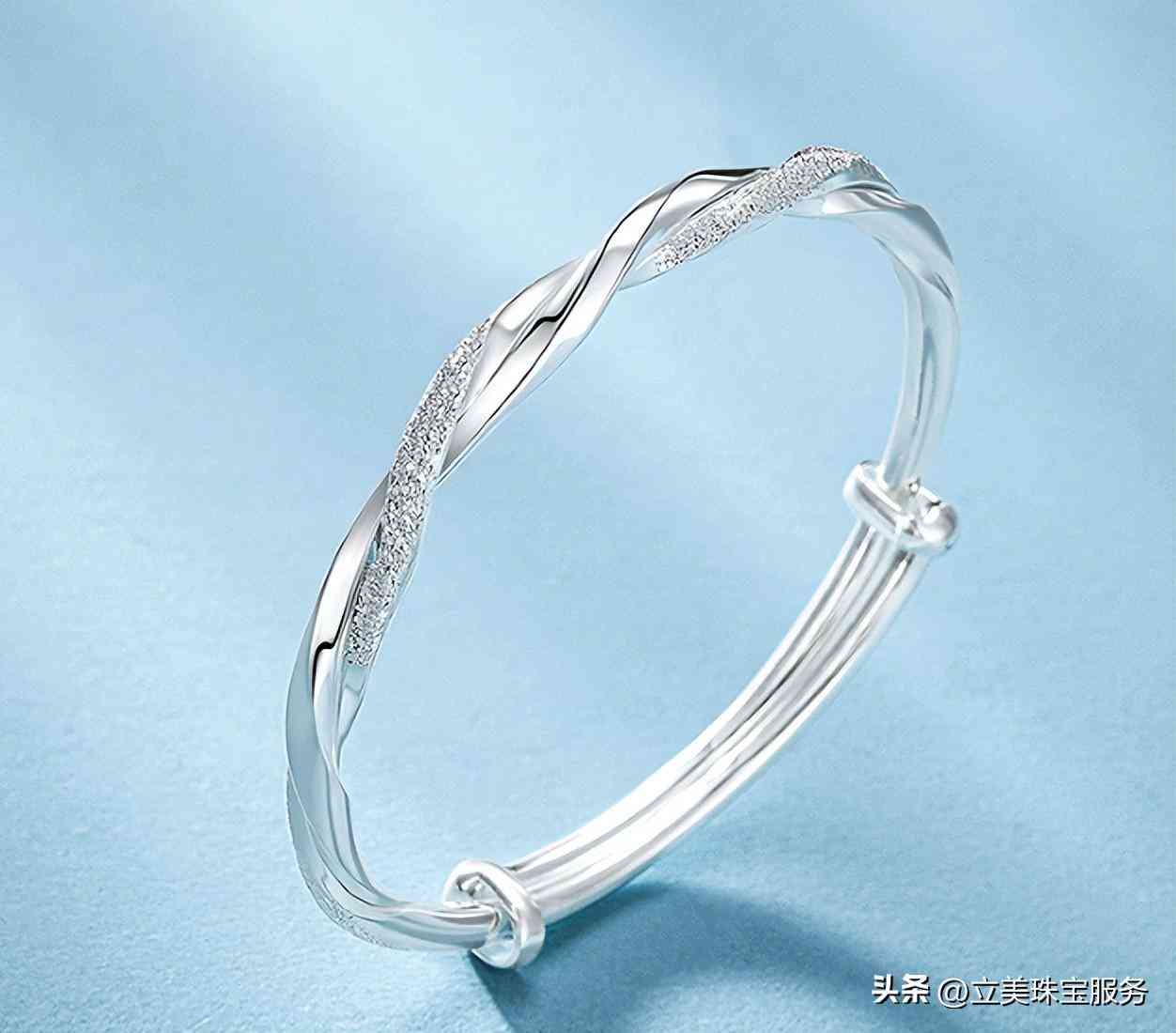 中国纯银首饰十大品牌(纯银比较好的饰品品牌)
