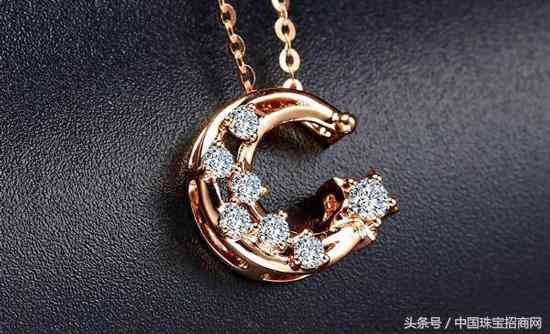 彩金戒指怎么清洗(彩金戒指怎么清洗变亮)