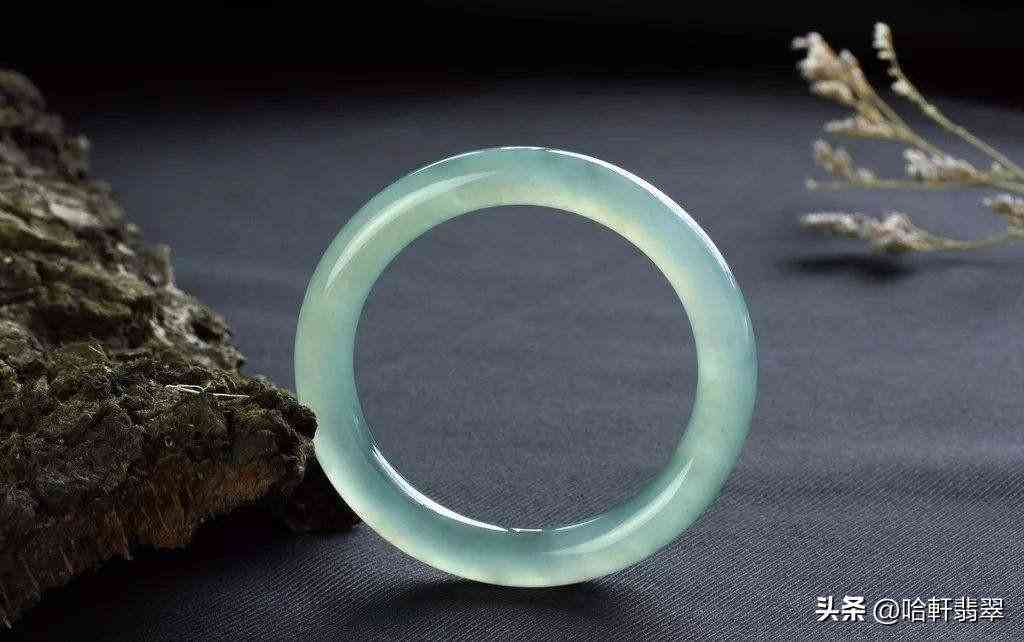 翡翠手镯测量方法及尺寸对照表(翡翠手镯尺寸测量方法图片)