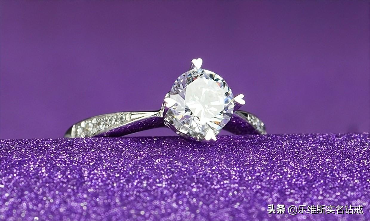 婚戒钻戒(婚戒钻戒和黄金戒)