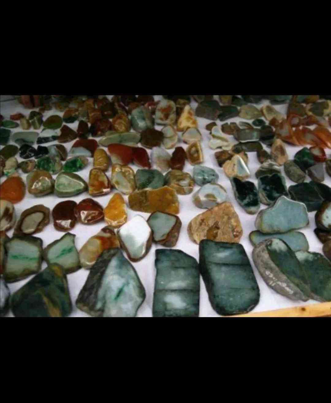 深圳哪里有翡翠原石加工的(深圳哪里有翡翠原石加工的地方)