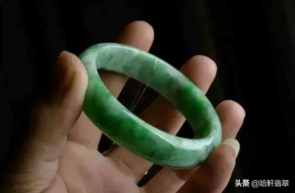 翡翠如何看真假(翡翠如何看真假图解)