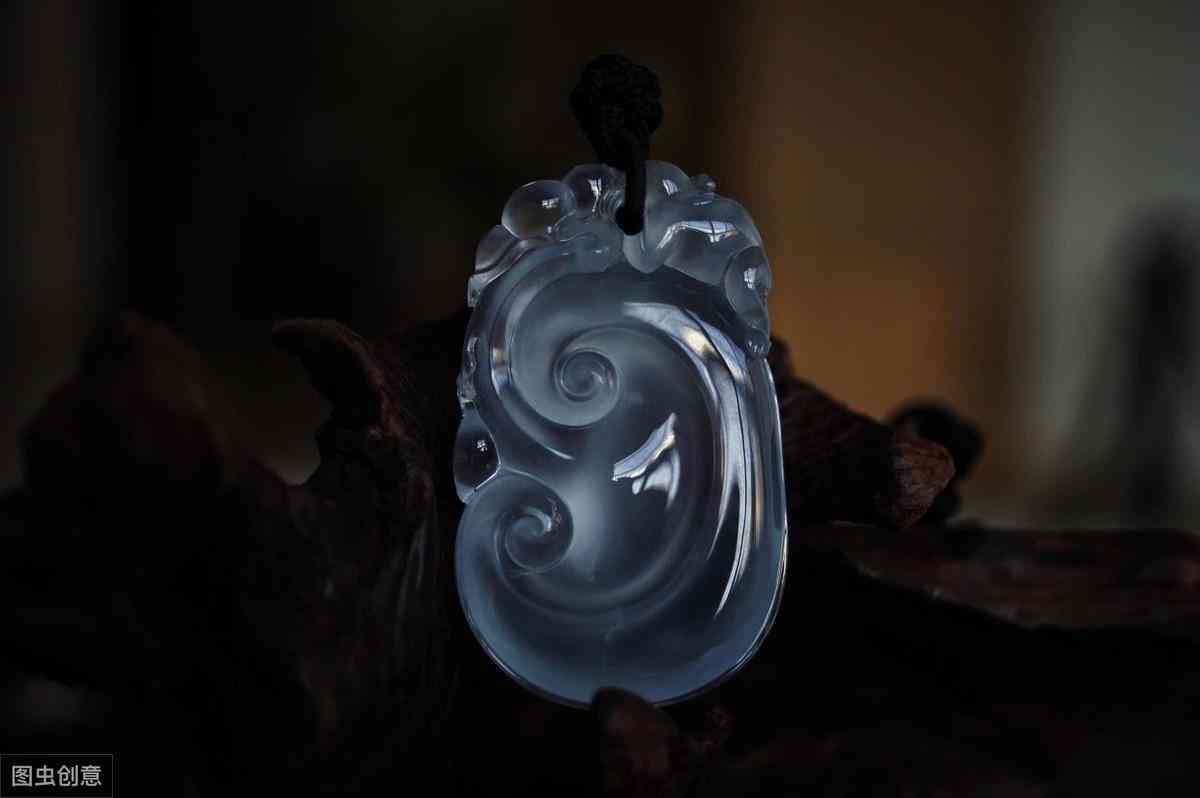 什么是翡翠的种和水(什么是翡翠的种水色)插图5 什么是翡翠的种和水(什么是翡翠的种水色)插图5