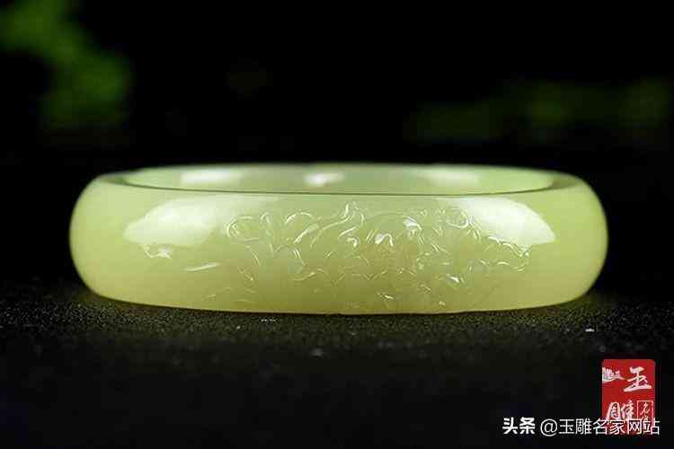 和田玉镯子价格(新疆和田玉镯子价格)插图3 和田玉镯子价格(新疆和田玉镯子价格)插图3
