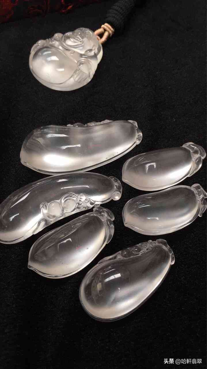 玻璃种翡翠价格表(玻璃种翡翠什么价格)插图5