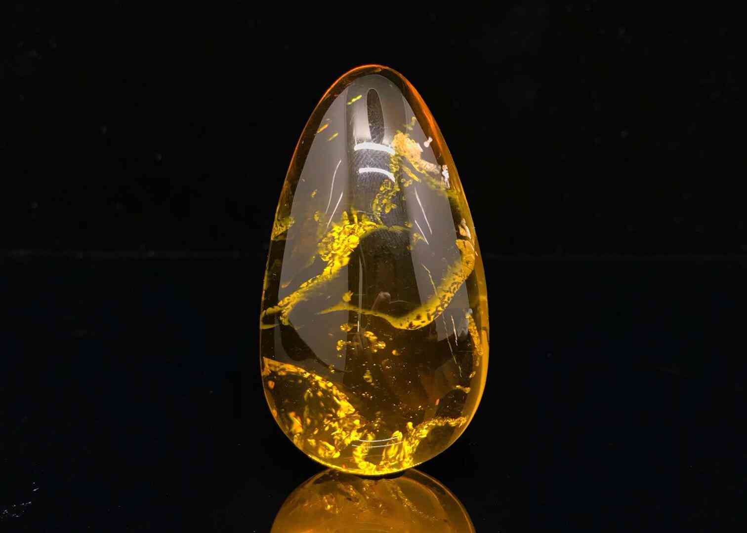 纯天然琥珀多少钱一克(天然琥珀值多少钱一克)插图4