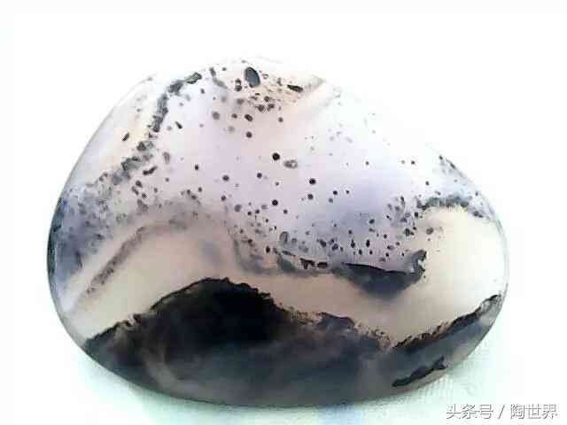 300元买的玉髓是真的吗(真假玉髓对比照图片)插图9 300元买的玉髓是真的吗(真假玉髓对比照图片)插图9