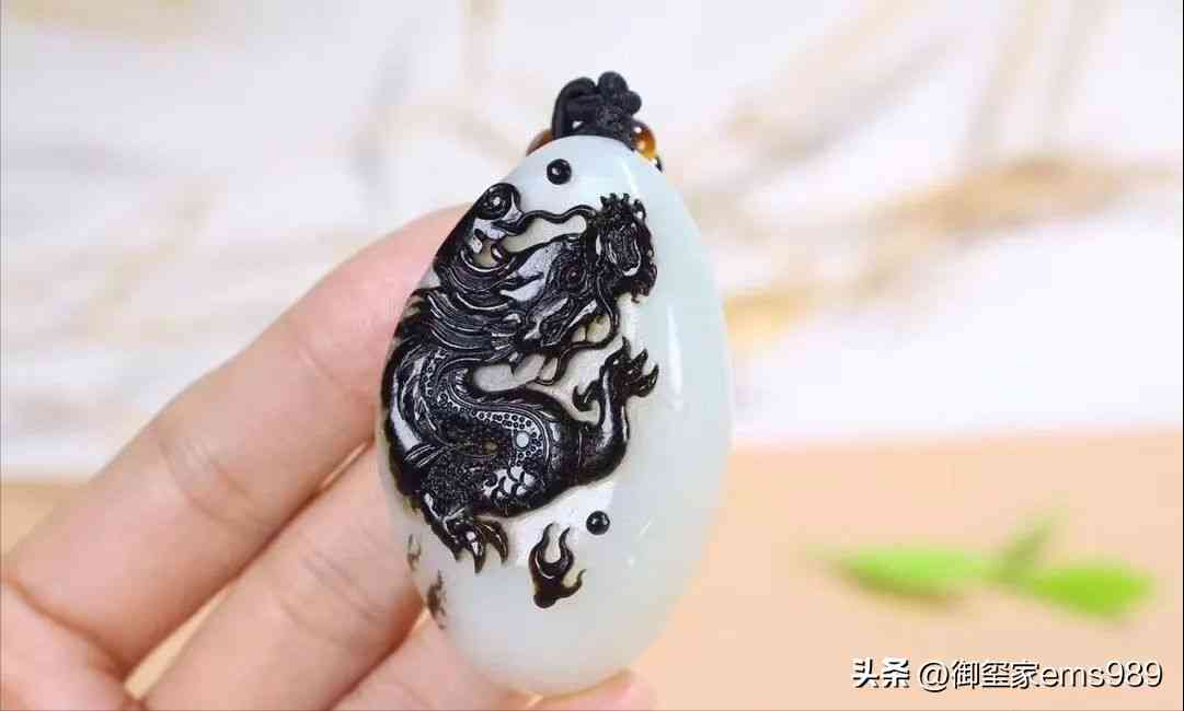 怎样知道玉认自己了(玉有灵性了,啥表现)