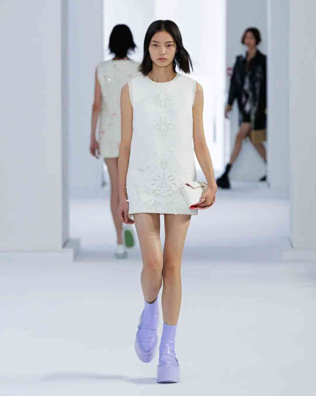 蒂芙尼新款戒指(蒂芙尼新款戒指图片)插图15 蒂芙尼新款戒指(蒂芙尼新款戒指图片)插图15