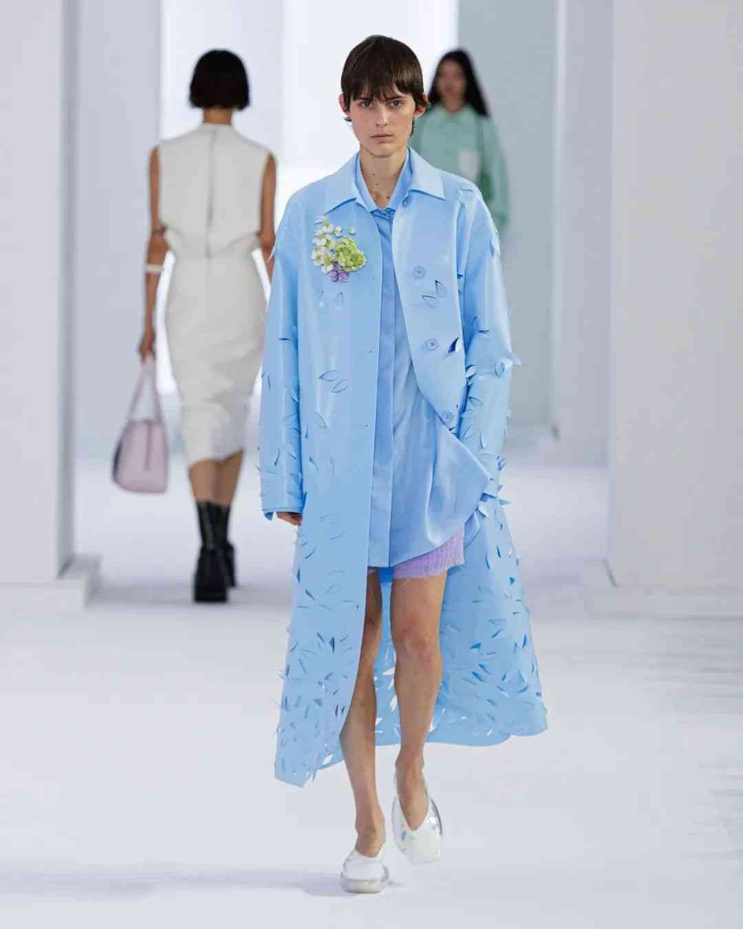 蒂芙尼新款戒指(蒂芙尼新款戒指图片)插图22 蒂芙尼新款戒指(蒂芙尼新款戒指图片)插图22