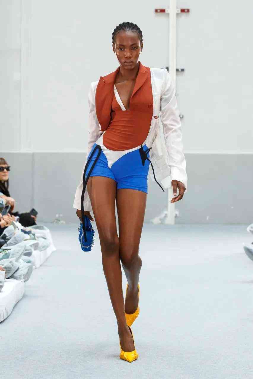 蒂芙尼新款戒指(蒂芙尼新款戒指图片)插图53 蒂芙尼新款戒指(蒂芙尼新款戒指图片)插图53