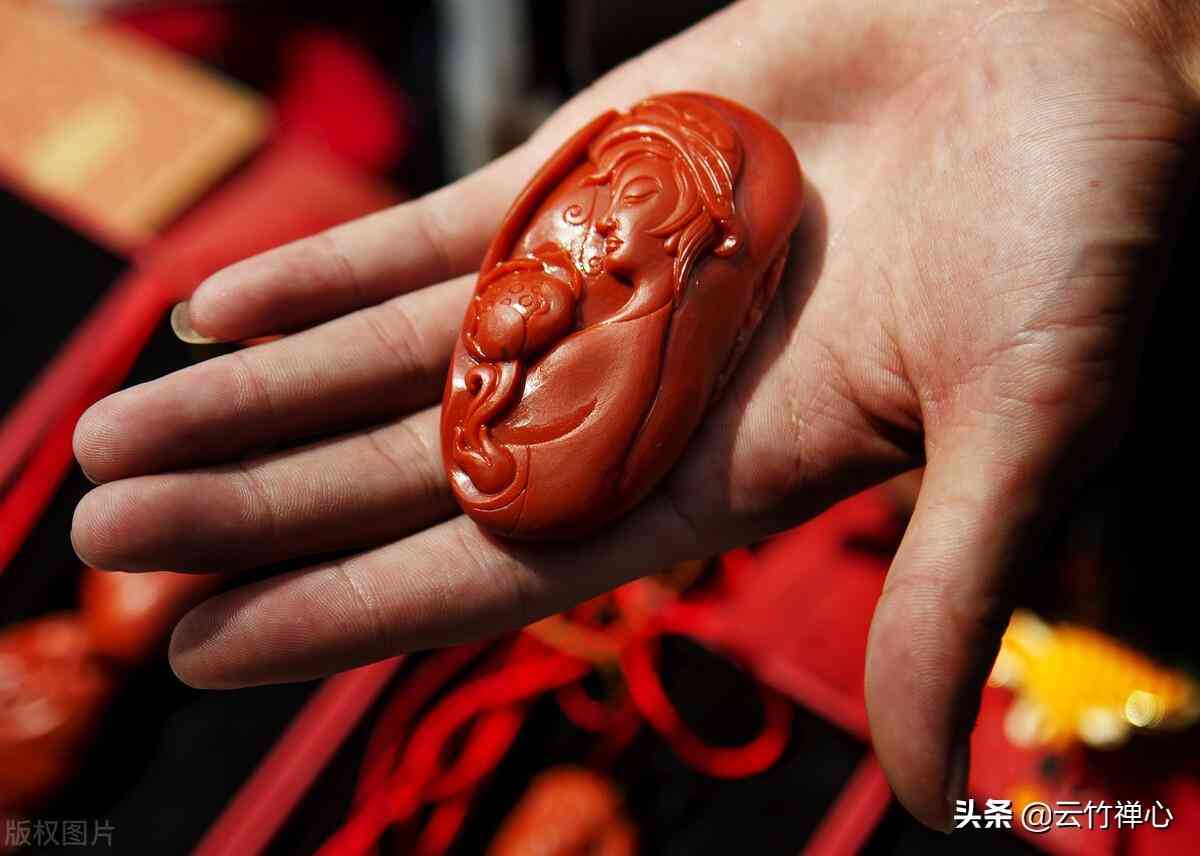 南红和玛瑙的区别(南红玛瑙怎么鉴别)