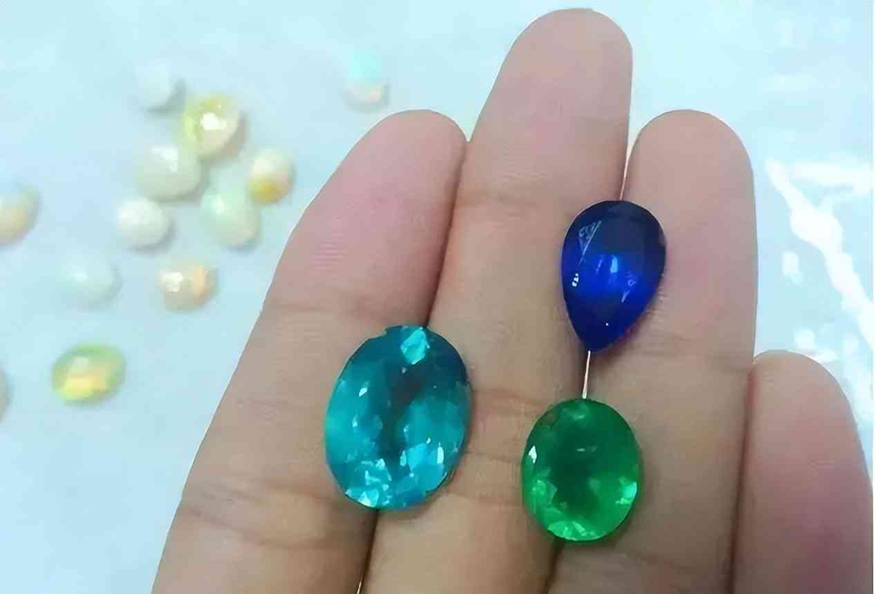 真砭石是什么颜色的(砭石真假图片 原石)插图17