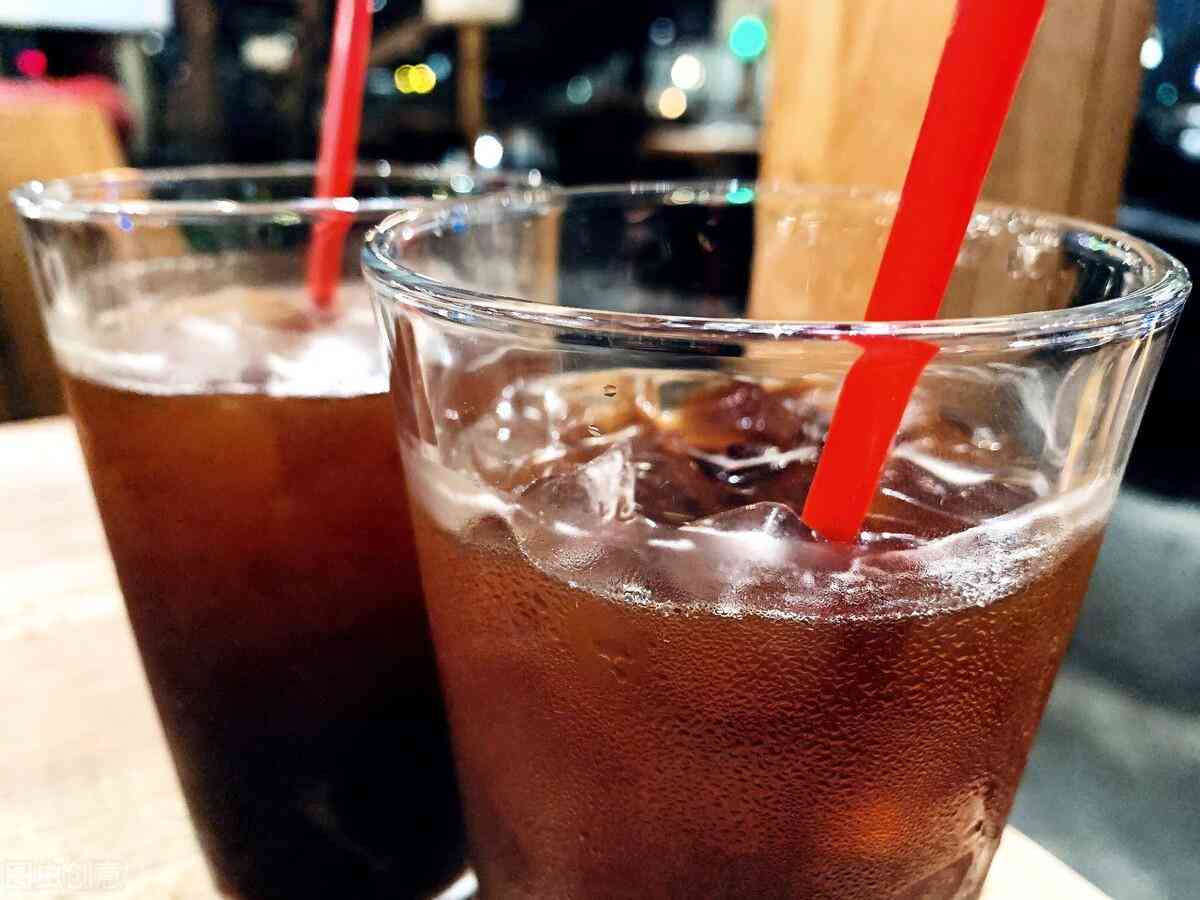 银手镯戴左手好还是右手好(银手镯戴左手好还是右手好风水)插图7 银手镯戴左手好还是右手好(银手镯戴左手好还是右手好风水)插图7