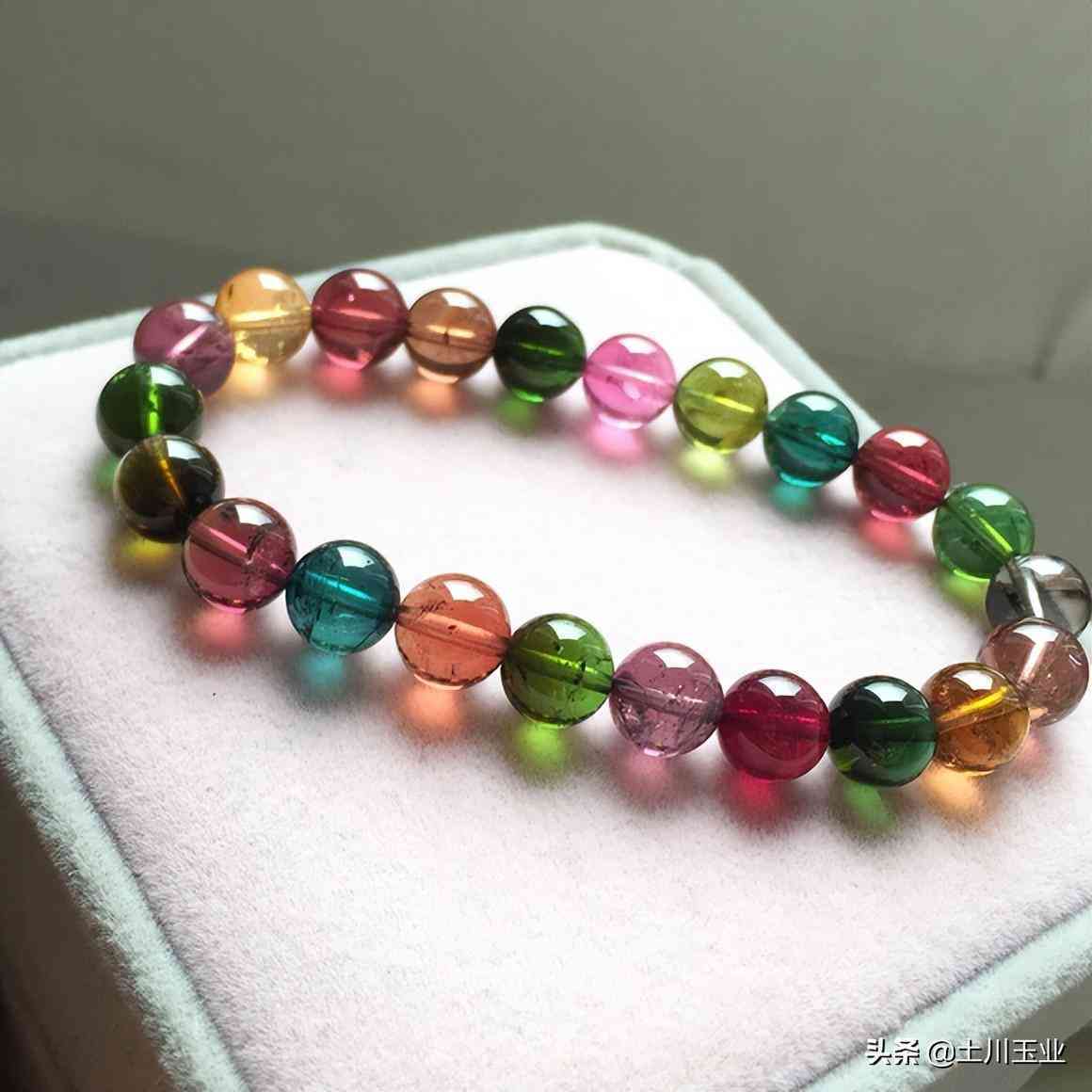 碧玺的鉴别(碧玺有假的吗)插图1 碧玺的鉴别(碧玺有假的吗)插图1