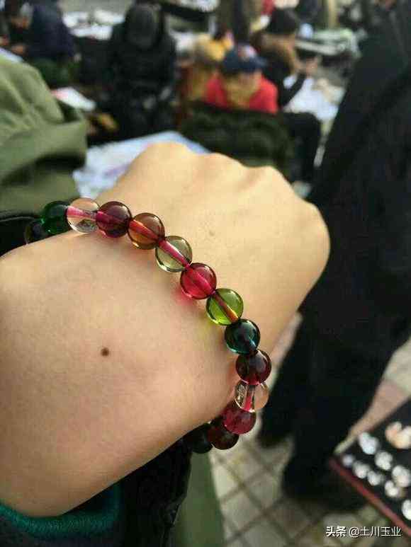 碧玺的鉴别(碧玺有假的吗)插图19 碧玺的鉴别(碧玺有假的吗)插图19