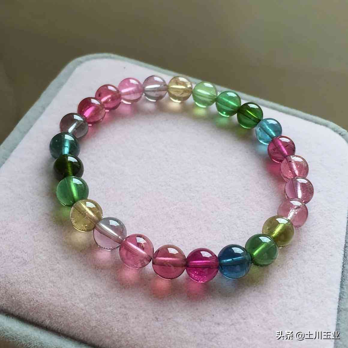 碧玺的鉴别(碧玺有假的吗)插图24 碧玺的鉴别(碧玺有假的吗)插图24