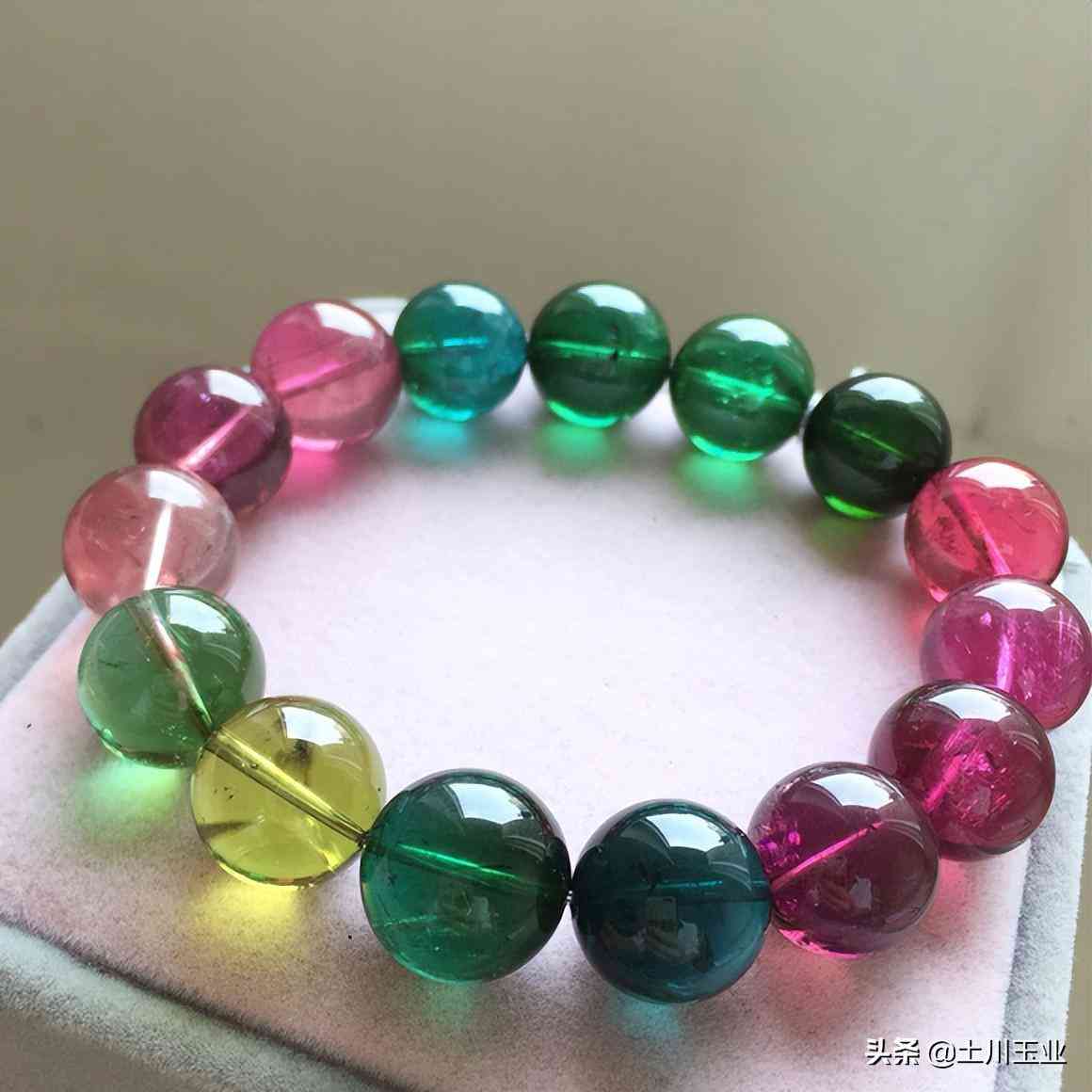 碧玺的鉴别(碧玺有假的吗)插图46 碧玺的鉴别(碧玺有假的吗)插图46