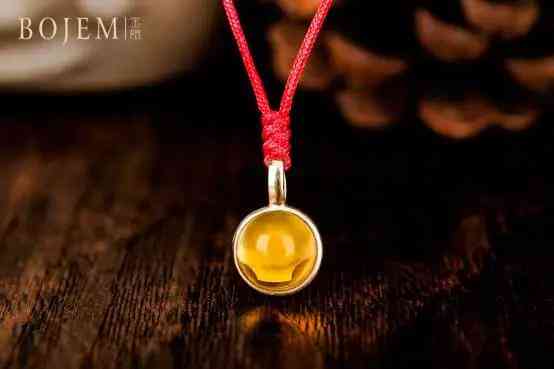 彩发晶的功效与作用佩戴禁忌(彩发晶的功效与作用图片颜色越深越好嘛)插图6 彩发晶的功效与作用佩戴禁忌(彩发晶的功效与作用图片颜色越深越好嘛)插图6