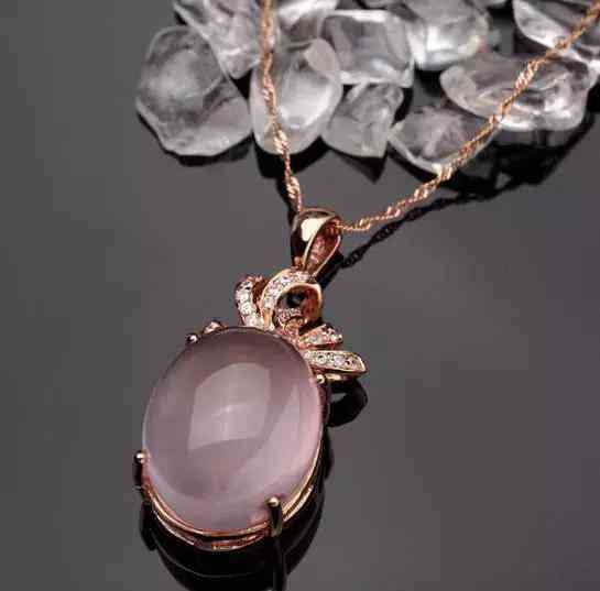 彩发晶的功效与作用佩戴禁忌(彩发晶的功效与作用图片颜色越深越好嘛)插图8 彩发晶的功效与作用佩戴禁忌(彩发晶的功效与作用图片颜色越深越好嘛)插图8