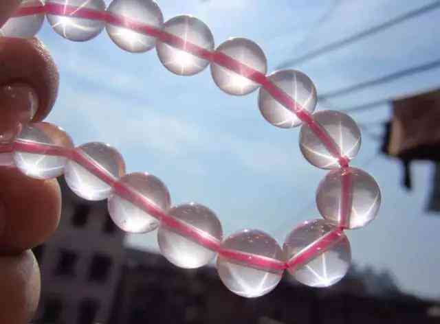 彩发晶的功效与作用佩戴禁忌(彩发晶的功效与作用图片颜色越深越好嘛)插图12 彩发晶的功效与作用佩戴禁忌(彩发晶的功效与作用图片颜色越深越好嘛)插图12