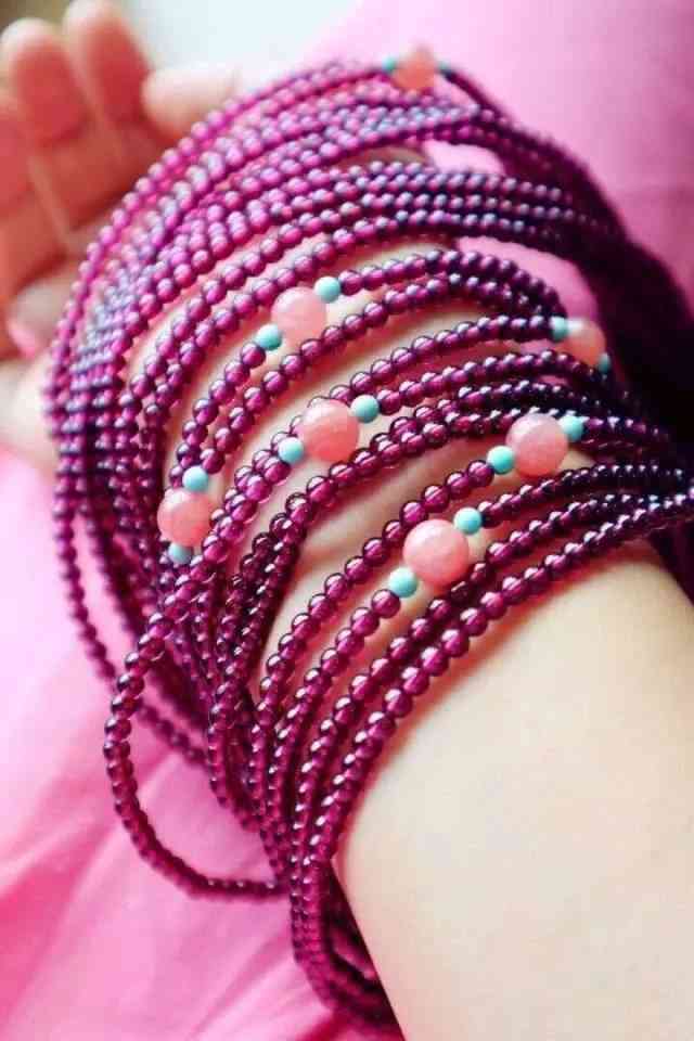 女人长期戴石榴石的好处(女人戴石榴有什么好处)插图4