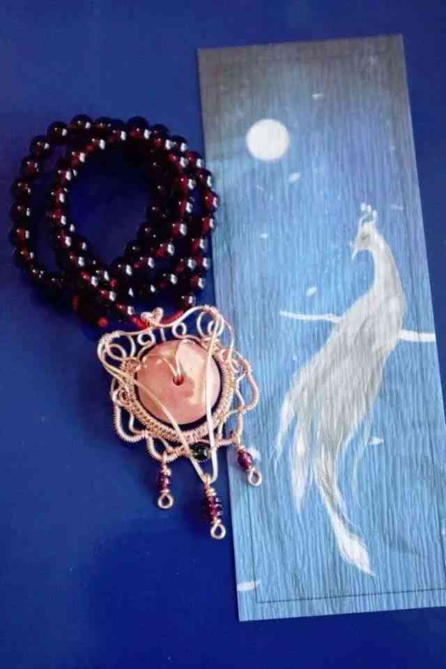 女人长期戴石榴石的好处(女人戴石榴有什么好处)插图10