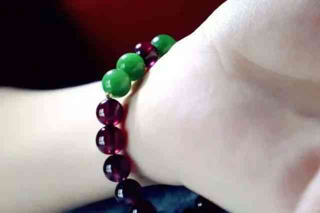 女人长期戴石榴石的好处(女人戴石榴有什么好处)插图12