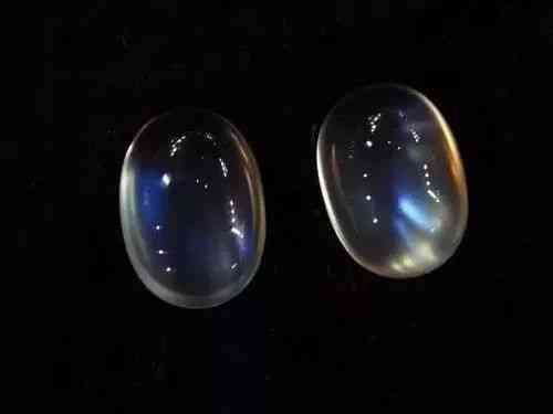 戴了月光石后的遭遇(戴了月光石后的事)插图2