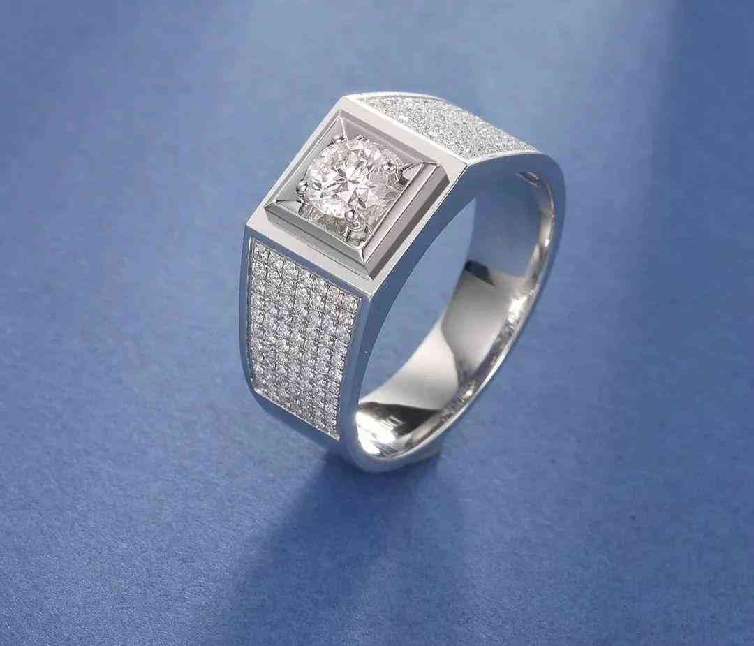 男生戴戒指五个手指的含义(戒指戴在不同手指的意义)插图2