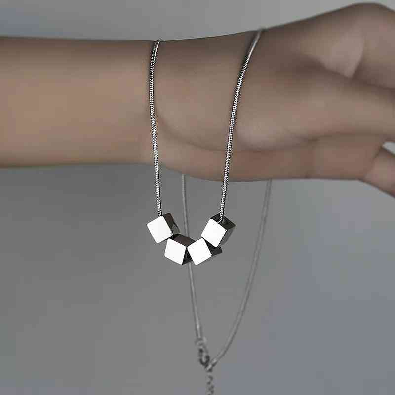 适合男生戴的项链(男士项链品牌排行榜)插图2 适合男生戴的项链(男士项链品牌排行榜)插图2