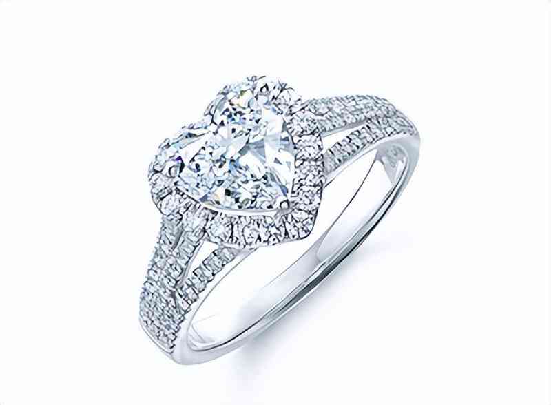 白金对戒多少钱(白金对戒什么牌子好)插图1 白金对戒多少钱(白金对戒什么牌子好)插图1