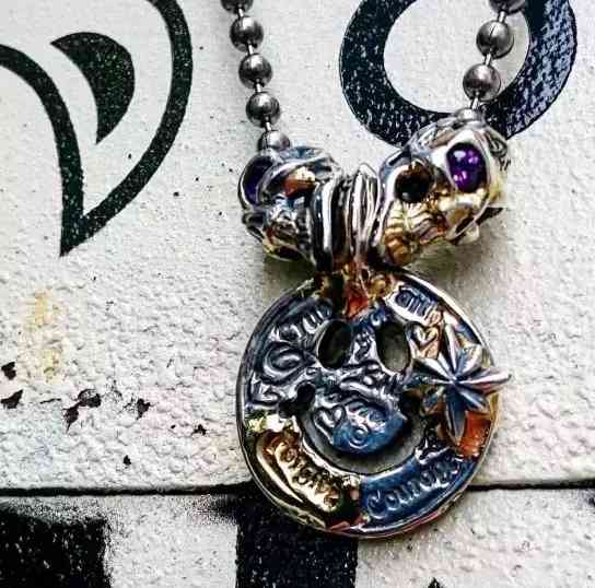 男士银项链多少钱一条(男士纯银项链多少钱)插图18 男士银项链多少钱一条(男士纯银项链多少钱)插图18